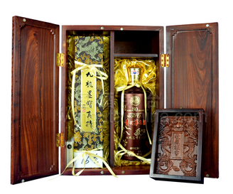 九龍寶墨茅臺酒 九龍寶墨茅臺酒